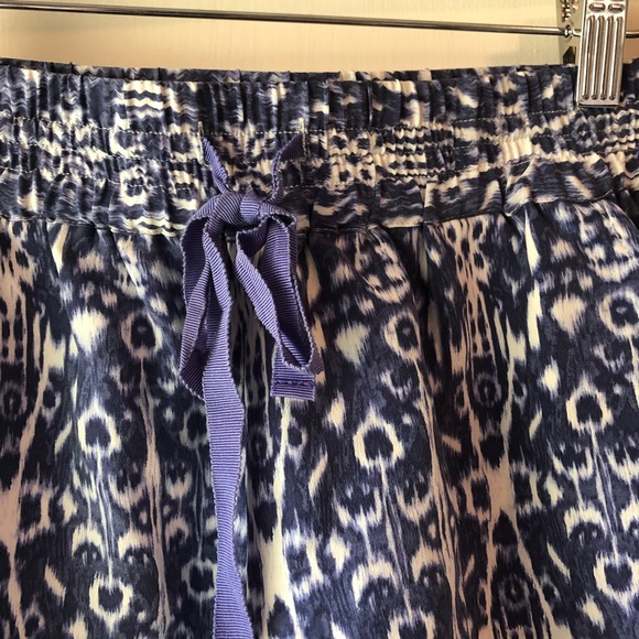 Joie silk shorts size XS - Picture 4 of 6